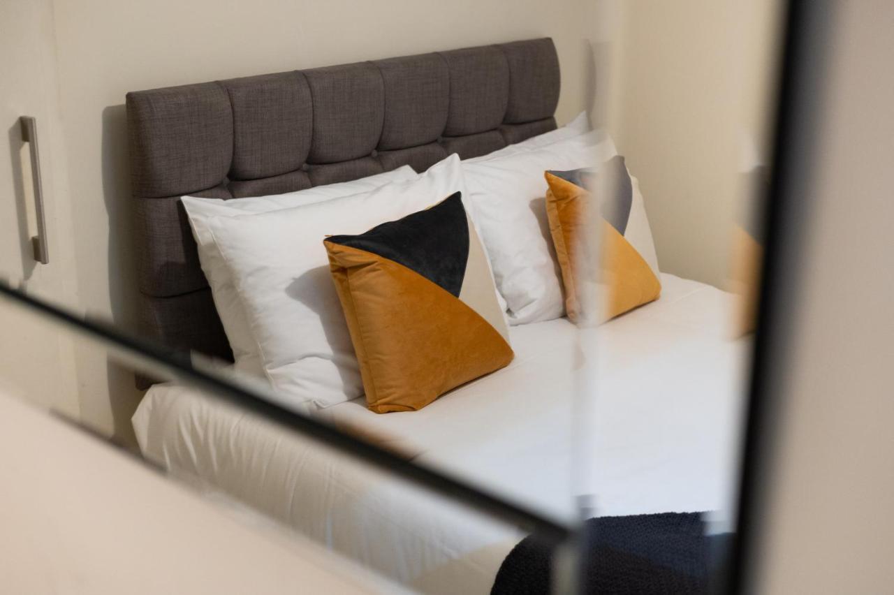 Perfect Location With Parking - Jersey House - Tv In Every Bedroom! Swansea Exteriör bild