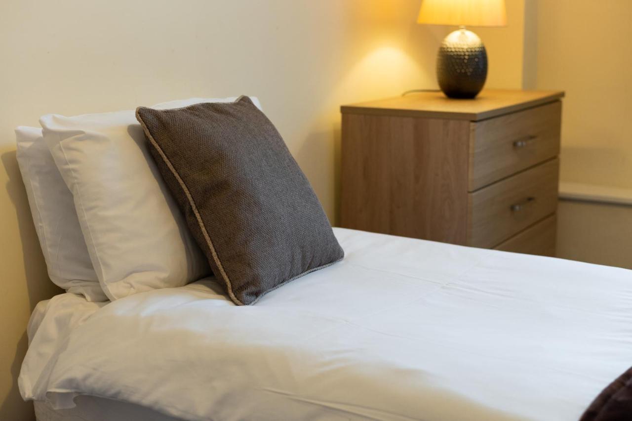 Perfect Location With Parking - Jersey House - Tv In Every Bedroom! Swansea Exteriör bild